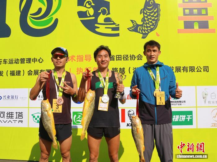 一路山海一路跑，万余名跑友用脚步丈量宁德城