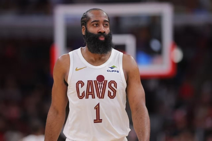 伦纳德34+加兰41分快船险胜，交易成果显现