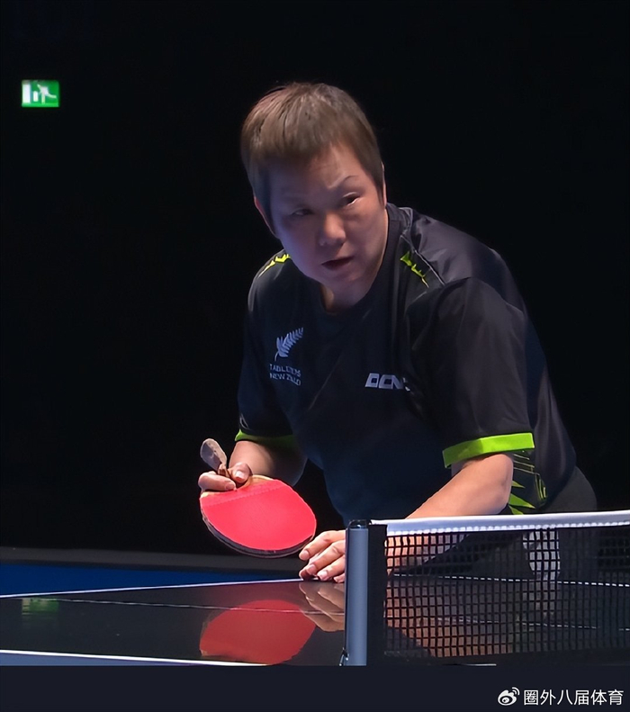 64岁华裔乒乓球选手李春丽澳门世界杯赛场惊险对