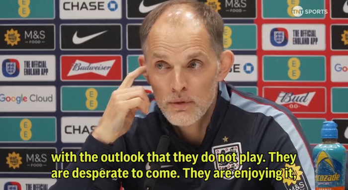 世界杯预选赛：意大利重生、伊拉克传奇与科索