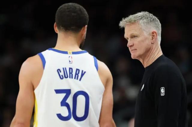 勇士附加赛遭太阳淘汰科尔面临续约抉择库里续