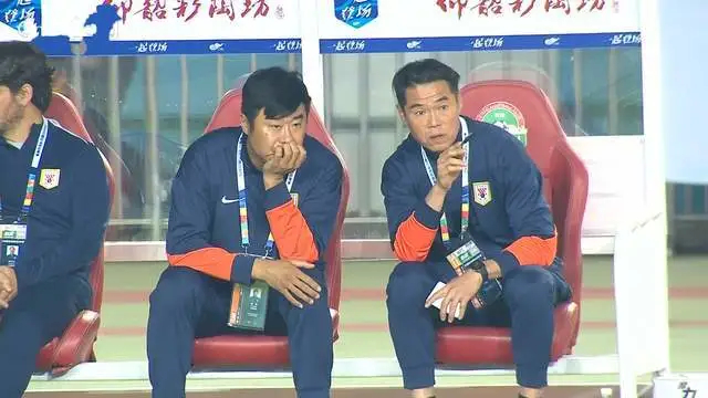 韩鹏三招制胜，山东泰山客场零封河南队终结连